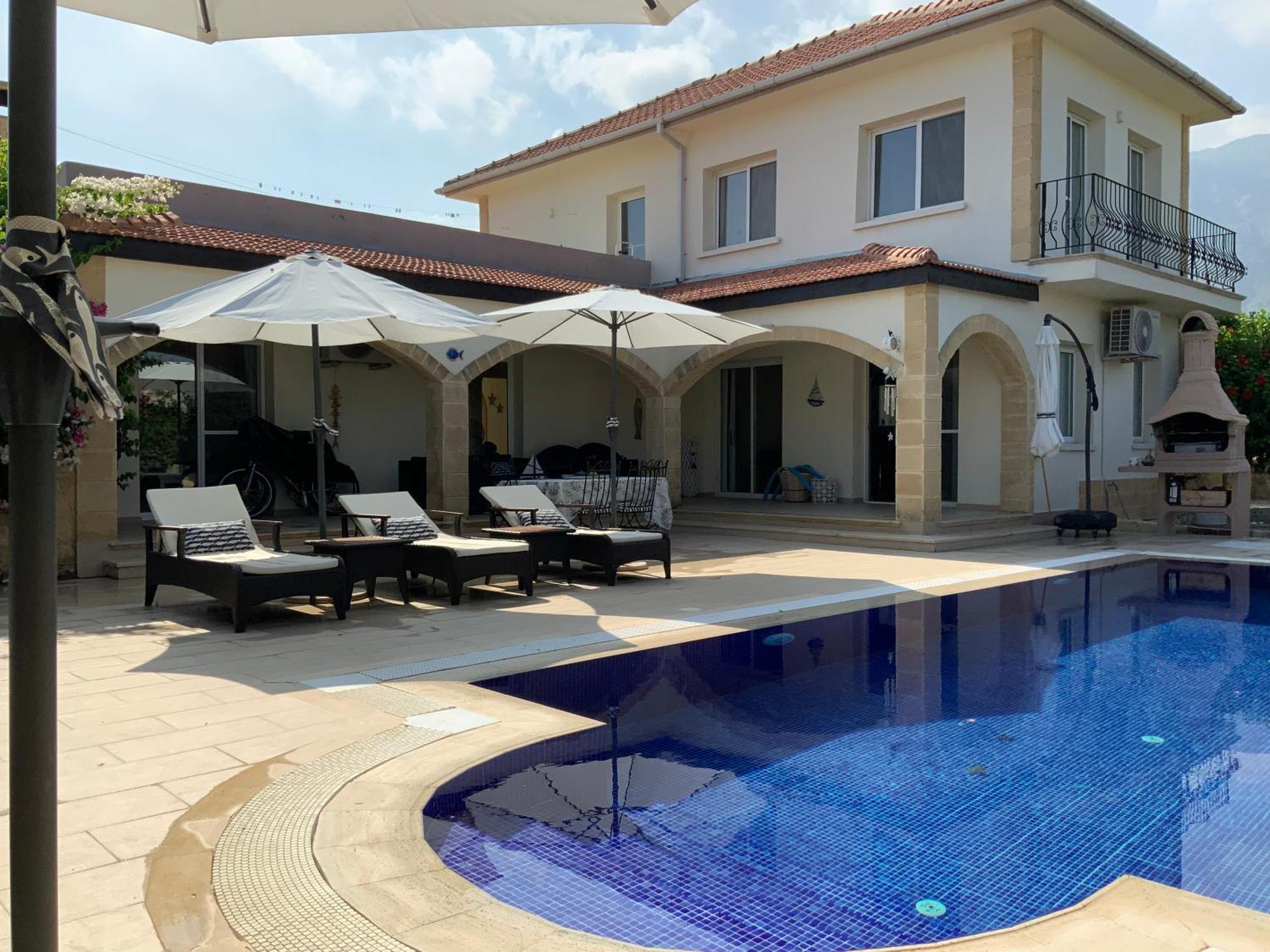Casa Santos Kyrenia Villa Kyrenia  Luaran gambar