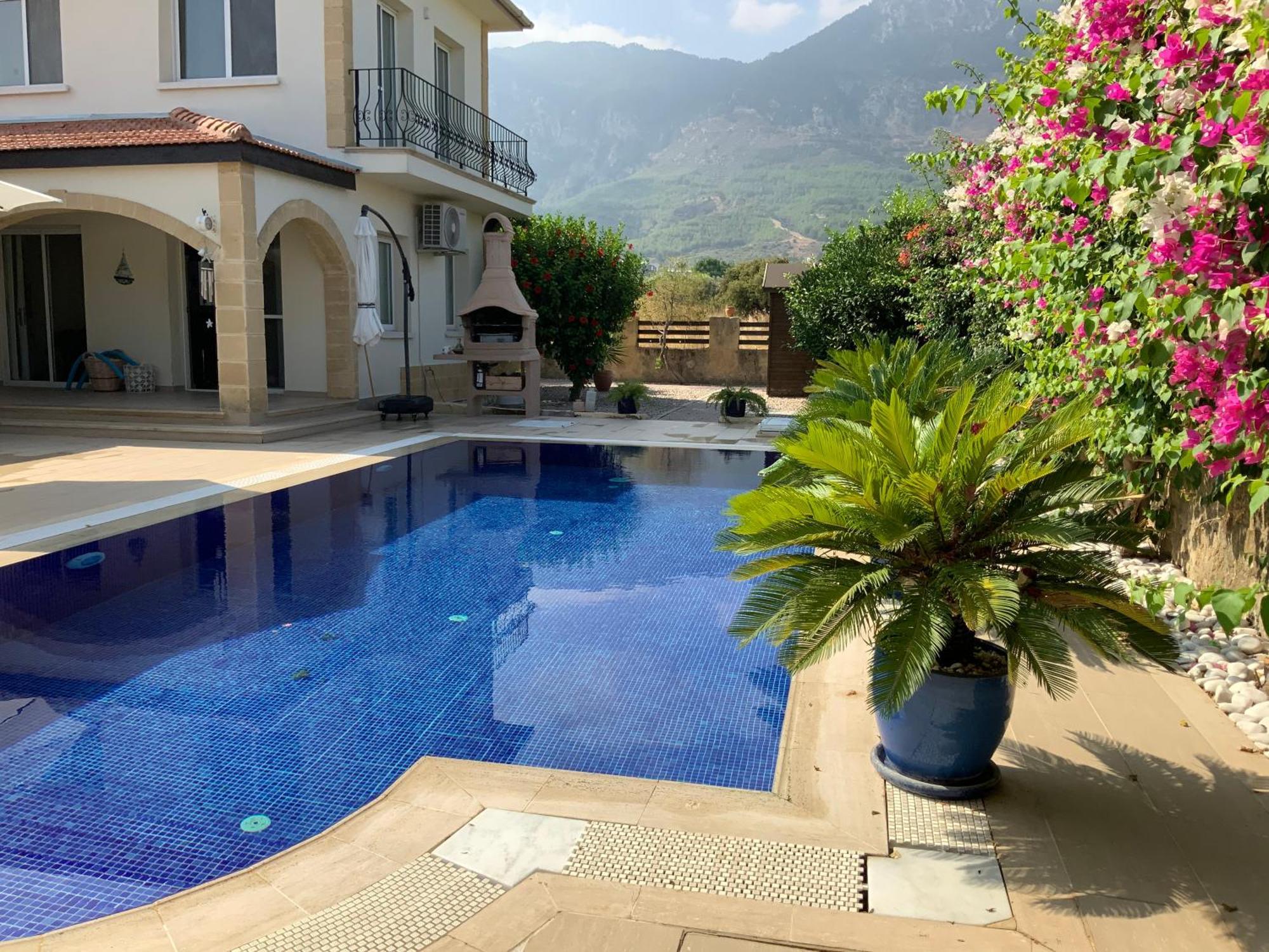 Casa Santos Kyrenia Villa Kyrenia  Luaran gambar